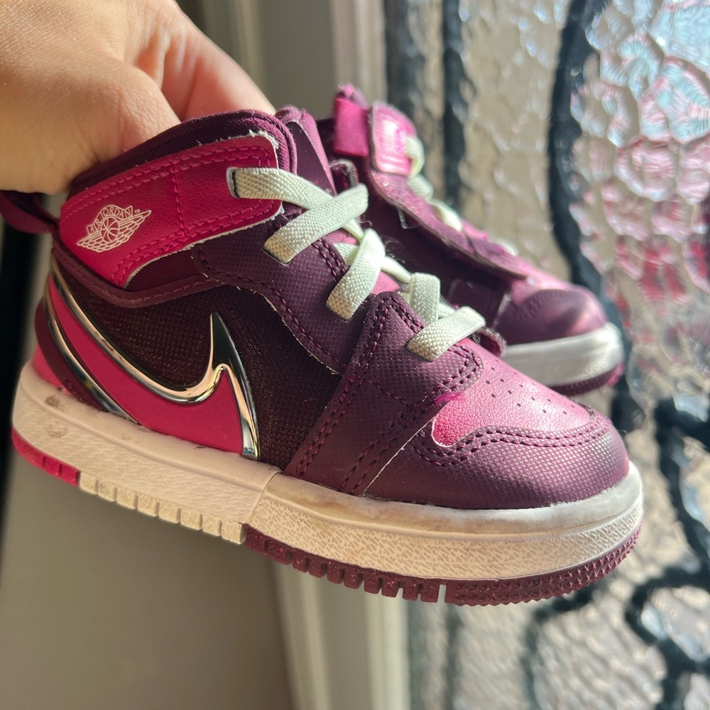 Jordan Toddler Sneakers - Burgundy and Pink